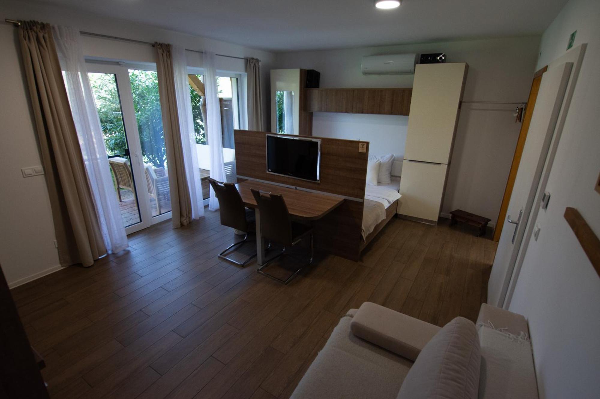 Pr'Fik Apartments Kranj Pokoj fotografie